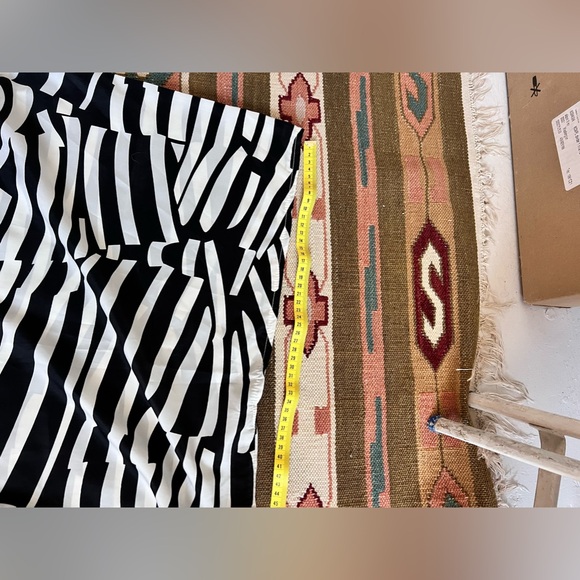 Zebra Like Tunic size 3X or One Size - Picture 8 of 8